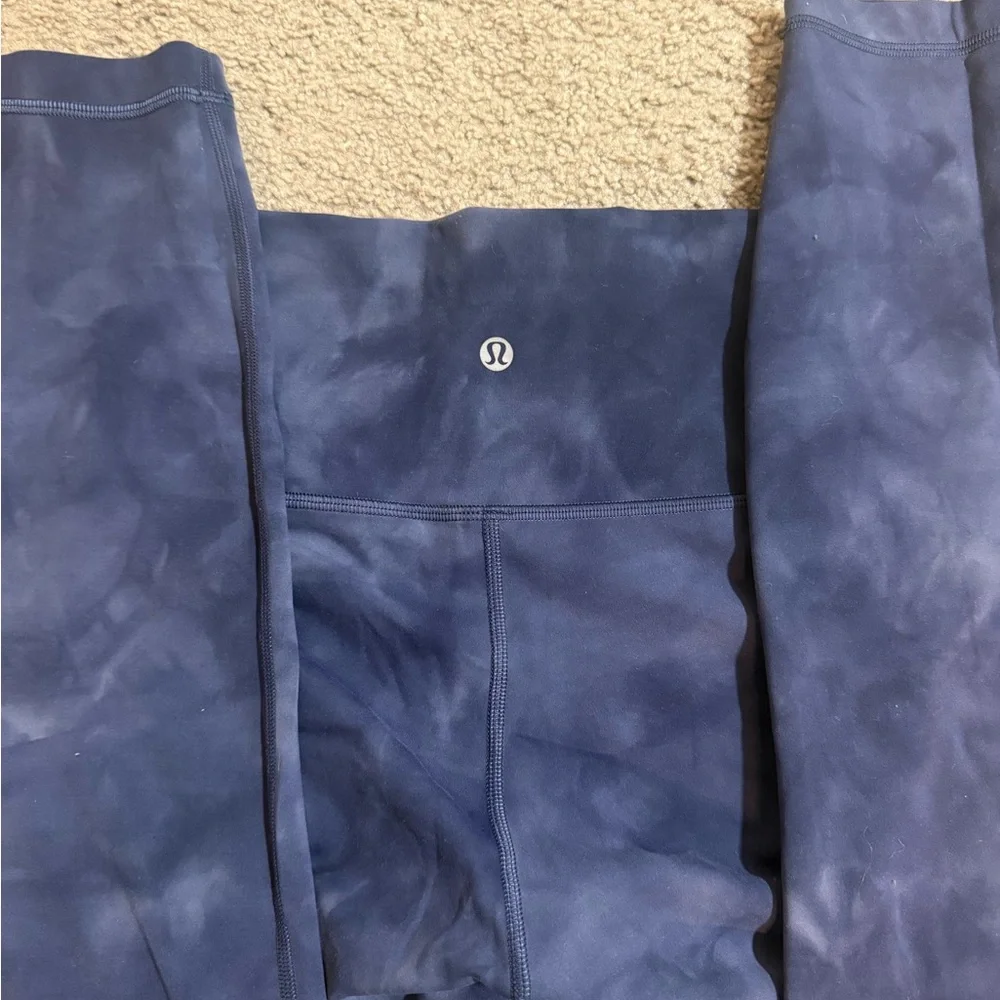 Lululemon Wunder Train High-Rise Tight 28” - Picture 2 of 4